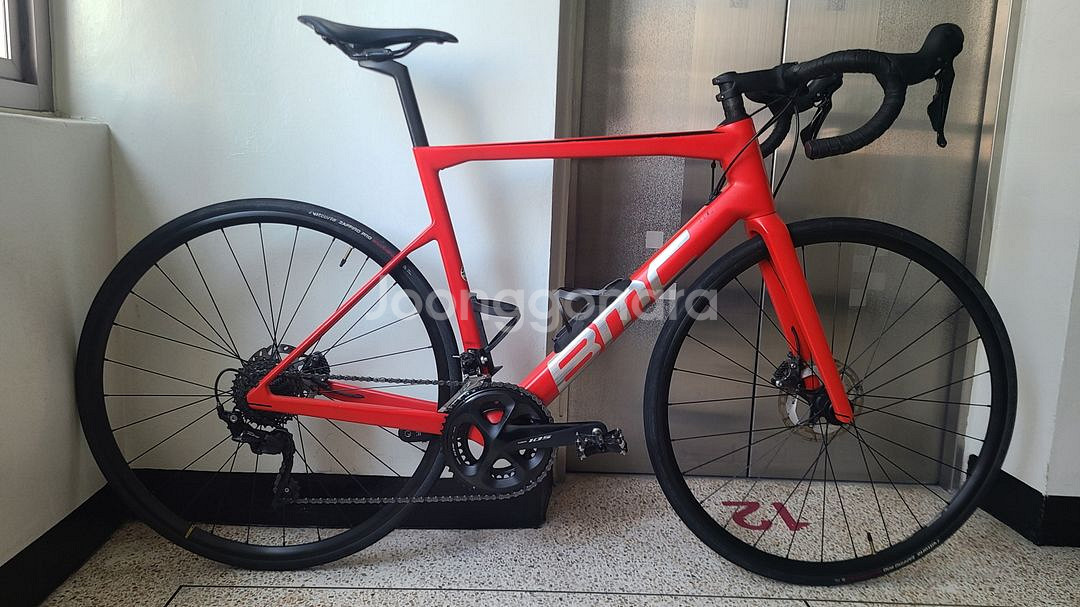 최종파격인하) BMC 팀머신 SLR FOUR 카본 105 싸게 판매--0