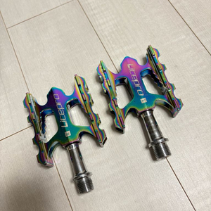 라이트프로 홀로그램 자전거 페달