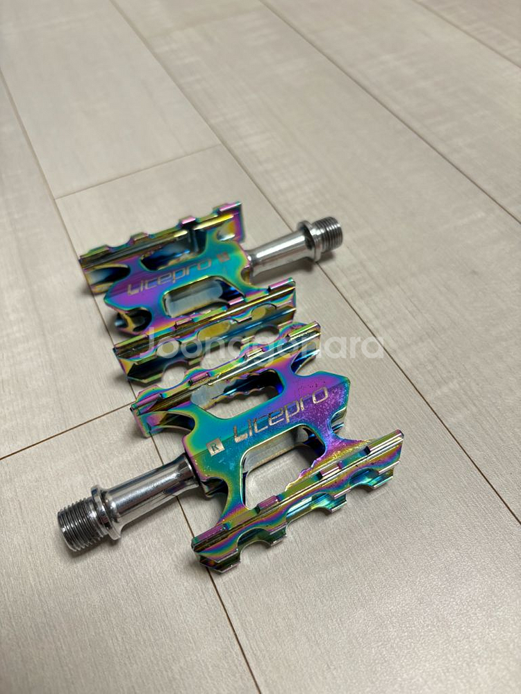 라이트프로 홀로그램 자전거 페달--1