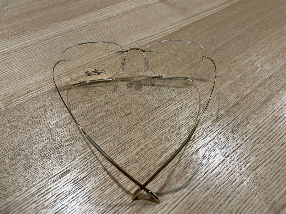 실루엣 골드무테안경 5515 판매합니다 이미지