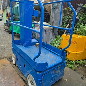 전동식 고소작업차 이미지