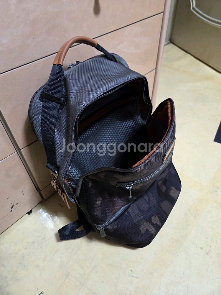 투미 정품 캐논 백팩 거의새제품--6