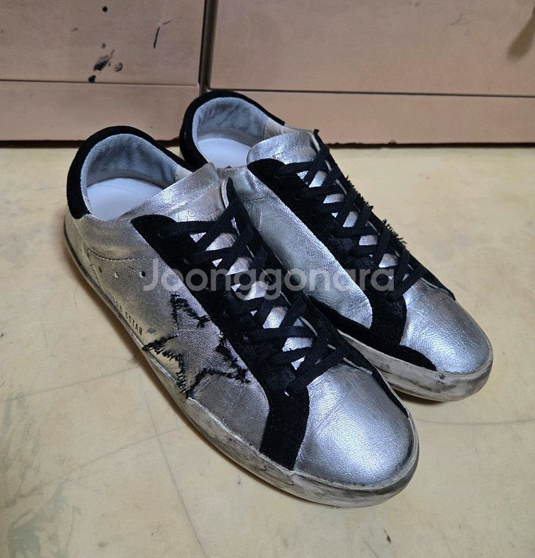 골든구스 수퍼스타 스니커즈 거의새제품--0