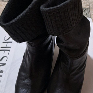 UGG 어그 클래식 쇼트 브라운 EU37 230mm