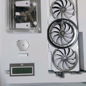(교환)rtx5090어마 아이스로 화스트랄 구합니다