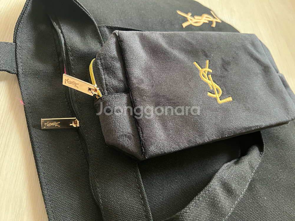 생로랑 블랙 토트백&파우치 세트--3