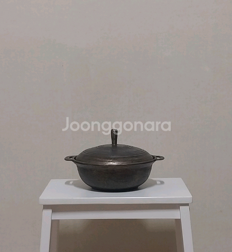 (중고)운틴 가마솥 팝니다(19cm)--0