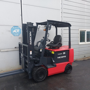 니찌유 전동지게차 2.5톤 자동발 편개식 장착 FB25-75 좌식지게차 이미지