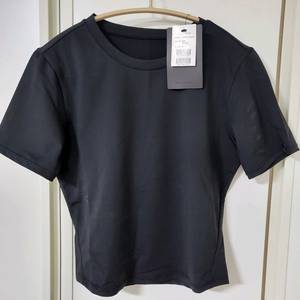 (새상품) 젝시믹스 상품 팝니다 (크롭티,브라탑,레깅스)