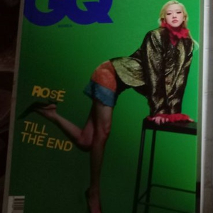 지큐 2025년 2월호 본책 1권만 있습니다