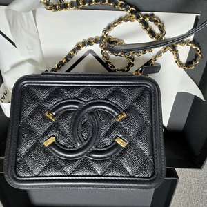 샤넬 코스메틱 크로스백