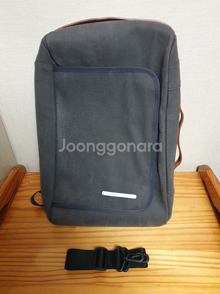 로우로우 x 삼성닷컴 갤럭시 S10 백팩--0