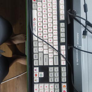 독거미 기계식 키보드 풀배열 GK787SE 8K