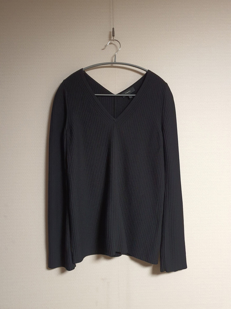 띠어리 theory 블랙 니트 p 사이즈 정품 이미지