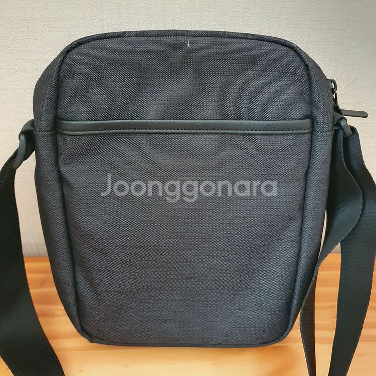 아식스 크로스백 / 블랙--1