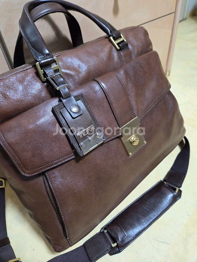 투미 정품 비콘힐 체스트넛 라지 랩탑 브리프케이스--1