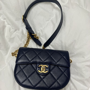 샤넬 메신저백 미니