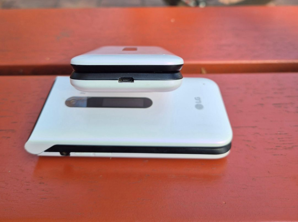 엘지 폴더폰 공신폰 공부폰 단순통화 문자만 효도폰--2