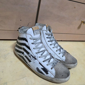 골든구스 정품 스니커즈