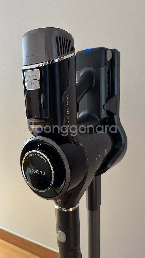 쿠쿠 CUCKOO 무선 파워청소기 버큠 무선청소 로봇--3