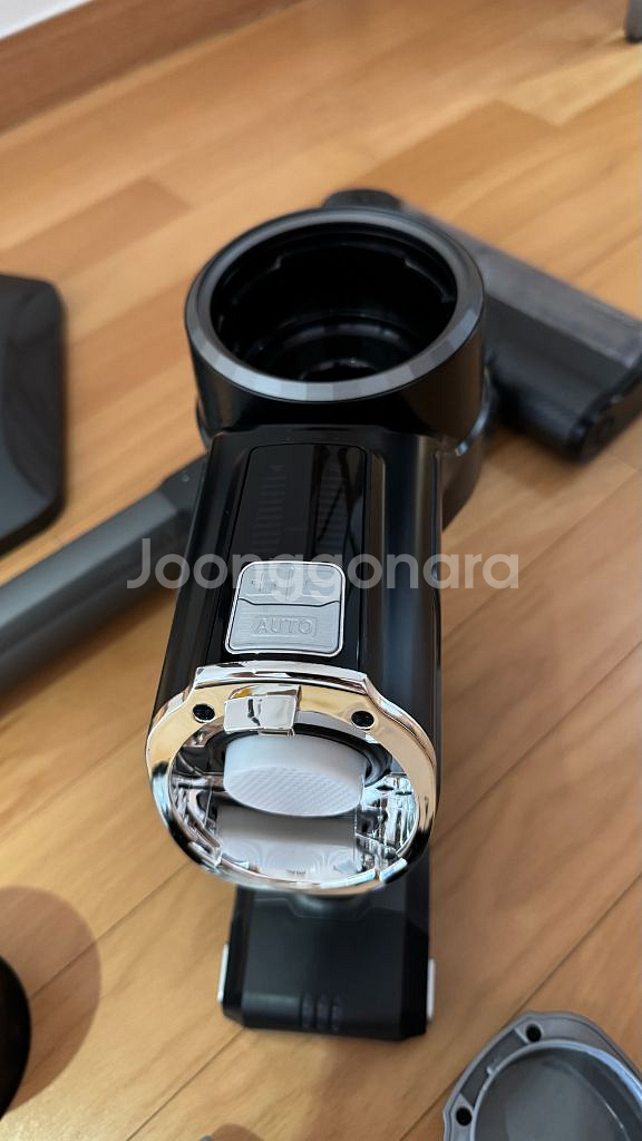 쿠쿠 CUCKOO 무선 파워청소기 버큠 무선청소 로봇--6