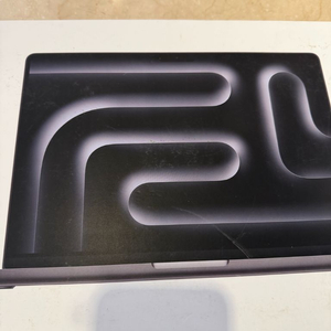 맥북프로14인치 M4칩 16GB 512GB 팝니다