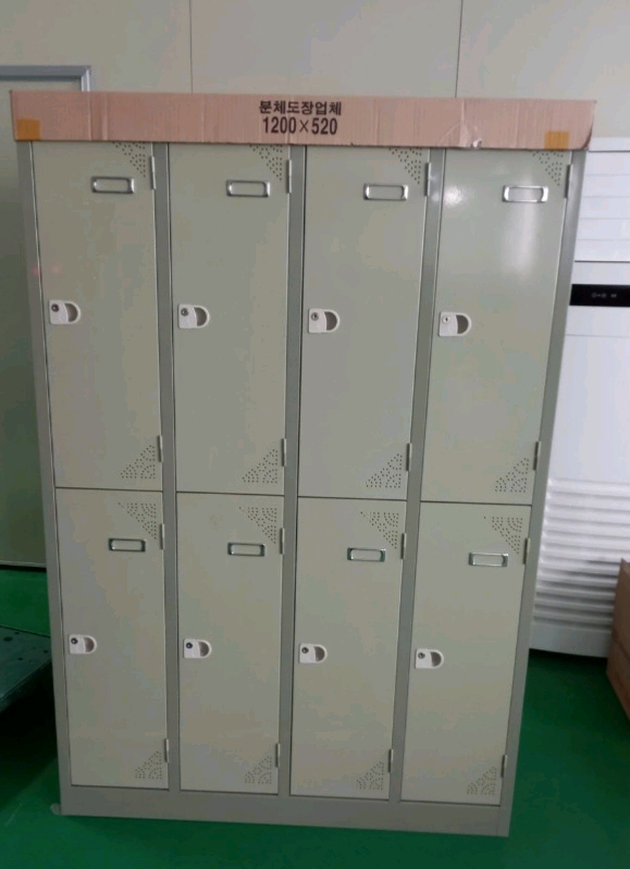 원형탁자 파티션 철재캐비넷 철재옷장 작업탁자 포밍탁자 접이식탁자 책상 의자 서랍 수납장 책장 이미지