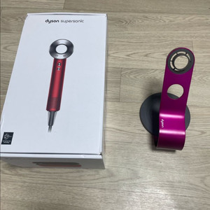 다이슨 슈퍼소닉 HD08 + 정품거치대 판매(s급) 합니다