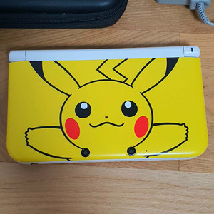 [신품급] 닌텐도 3DS XL 피카츄 에디션