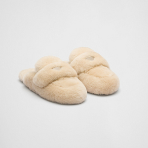 [공홈/정품] 프라다 시어링 뮬 37