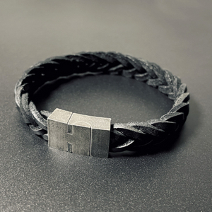 남자 소가죽 블랙 팔찌 새제품 한정수량