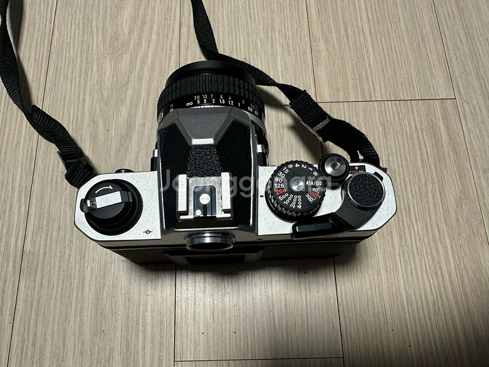 니콘 FM2 수동카메라 50.4 단렌즈 셋트 판매합니다--5