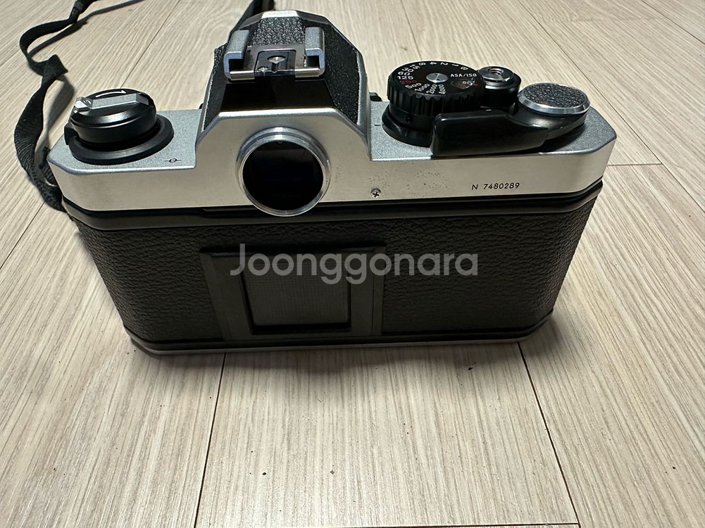 니콘 FM2 수동카메라 50.4 단렌즈 셋트 판매합니다--6