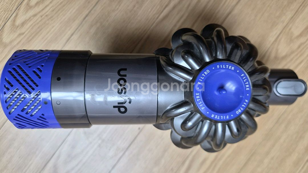 깨끗하게 세척한 다이슨 V6 무선 청소기(11분 연속동작)--2