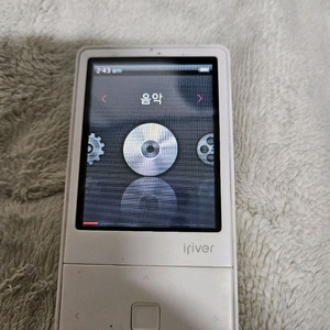 아이리버 e100 8기가 레트로 mp3