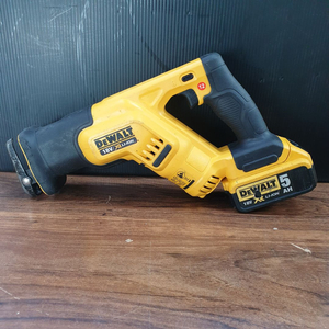 디월트충전컷쏘 DCS387 숏타입 배터리포함