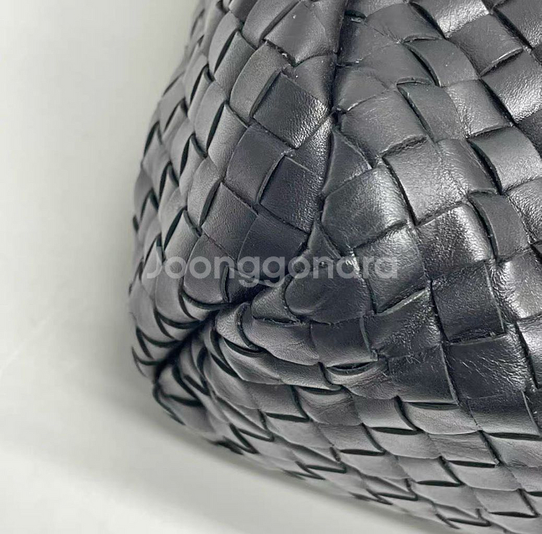 보테가베네타 서류가방--2