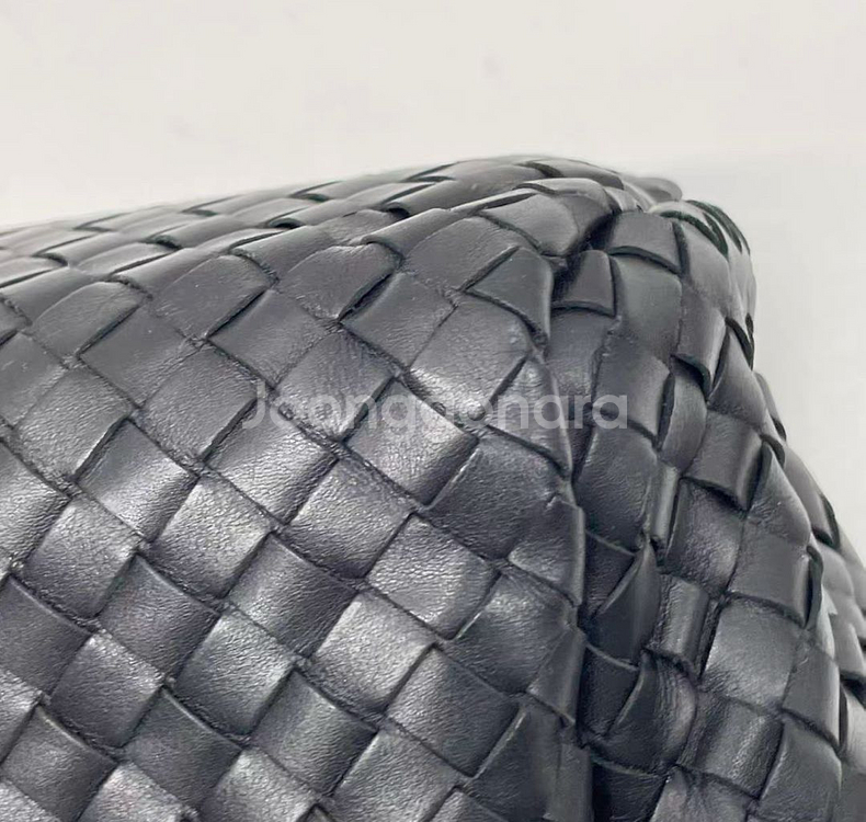 보테가베네타 서류가방--5