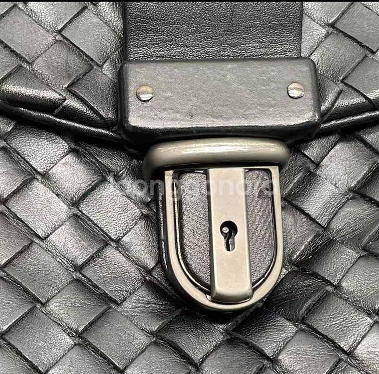 보테가베네타 서류가방--9