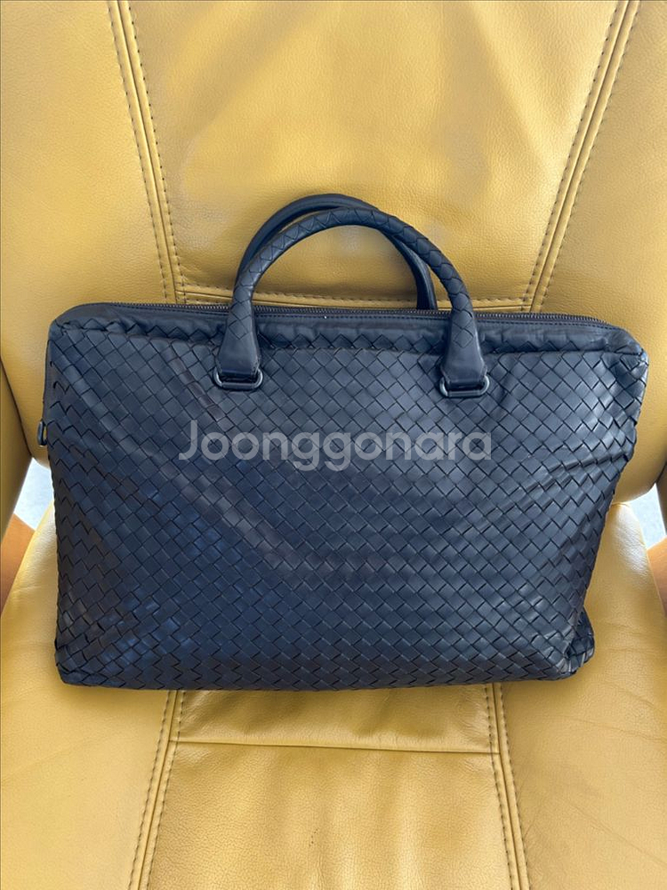보테가베네타 인트레치아토 브리프케이스--0