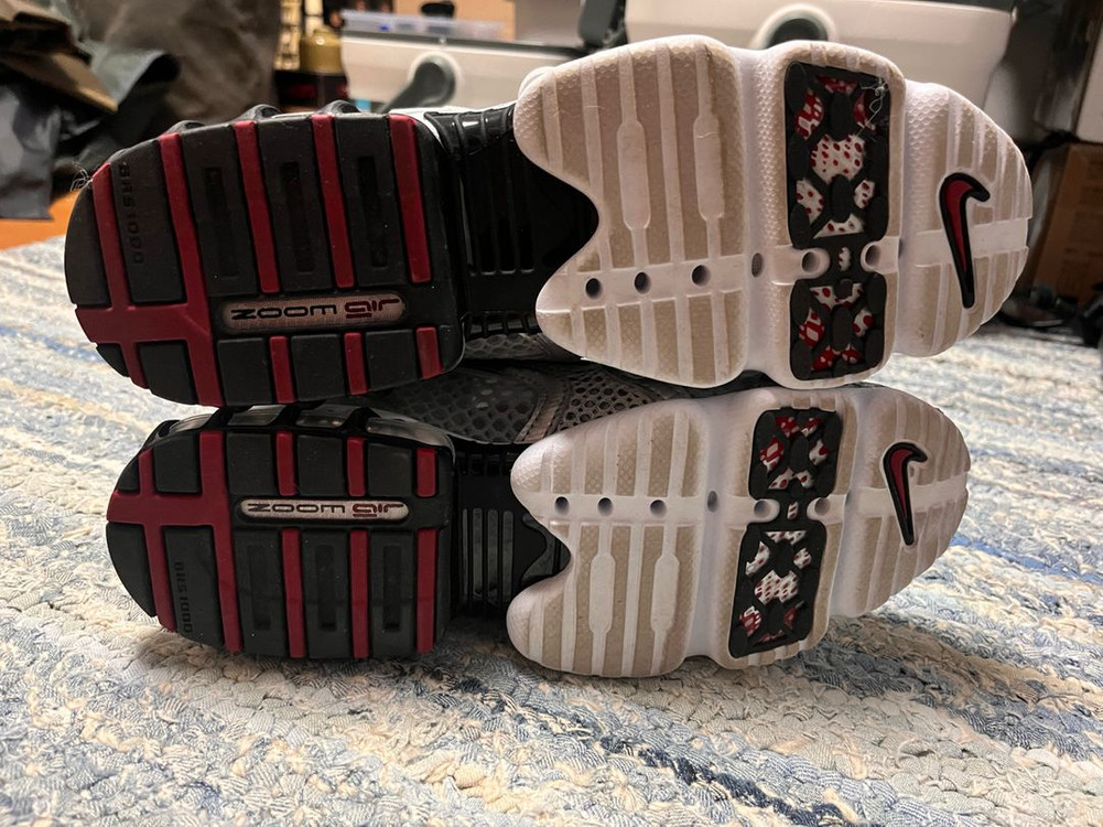 나이키 줌스피리돈 케이지2 메탈릭실버 이미지