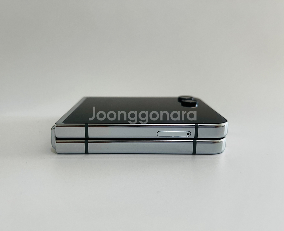 새폰급) 갤럭시제트플립5 민트 특S급 중고폰공기계--1