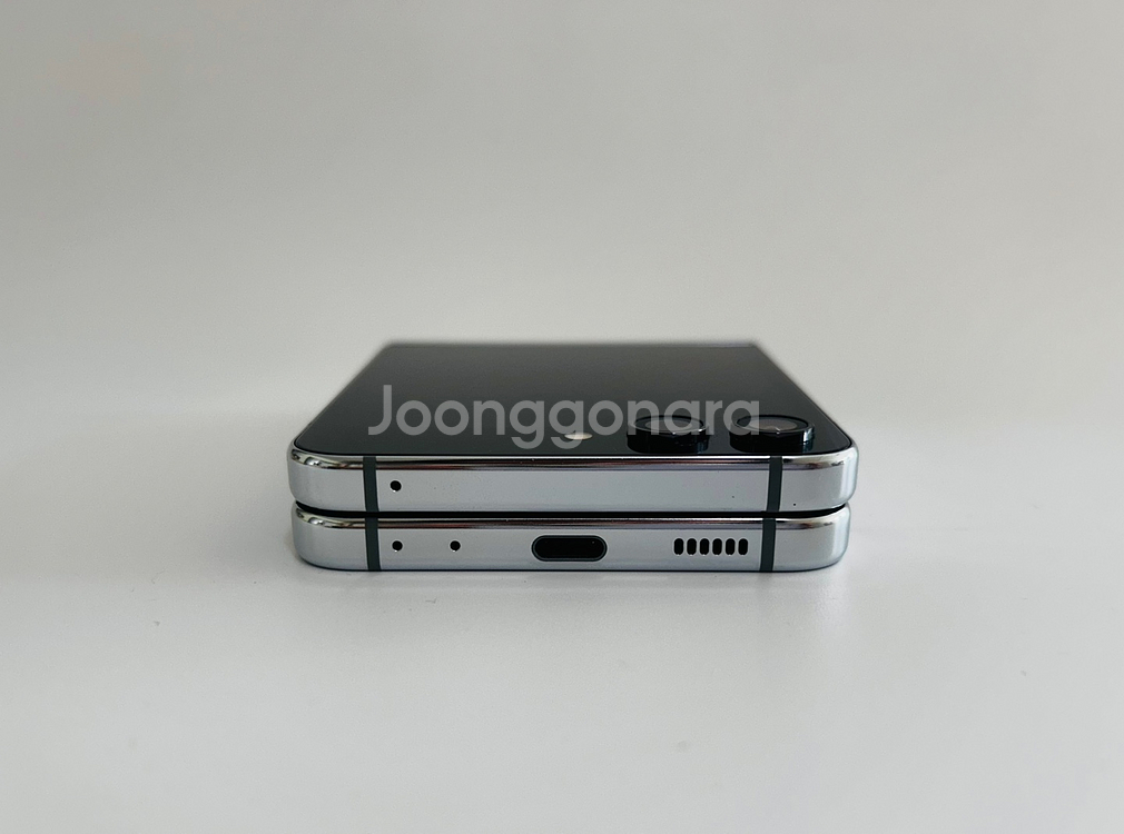 새폰급) 갤럭시제트플립5 민트 특S급 중고폰공기계--4