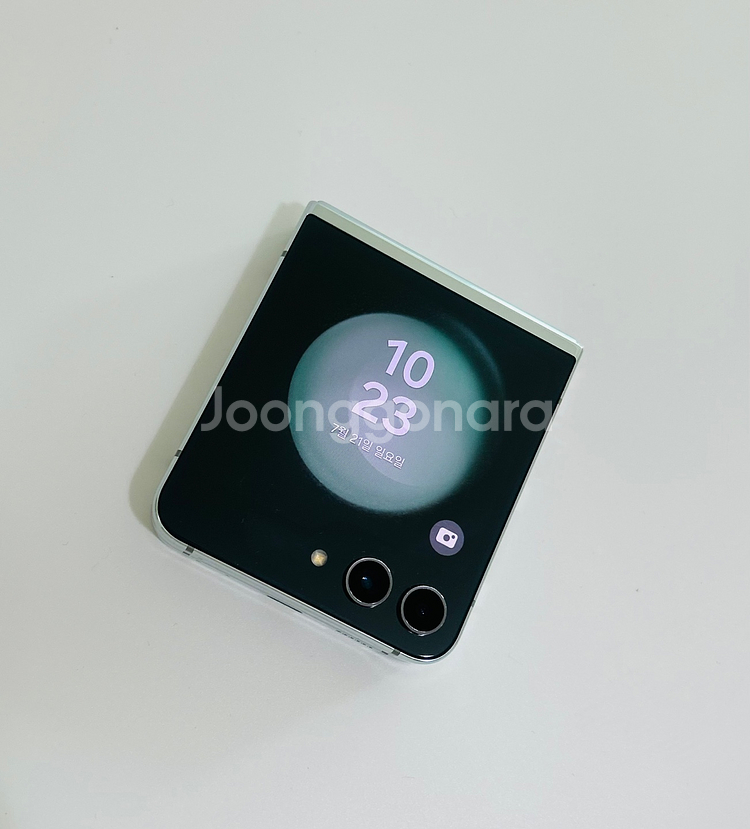 새폰급) 갤럭시제트플립5 민트 특S급 중고폰공기계--5