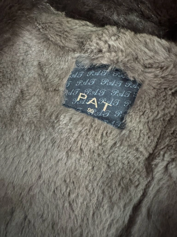 여성 PAT 머스크랫 양가죽배색 토끼털 내피 코트 이미지