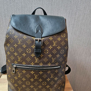 루이비통 마카사르 포크 백팩