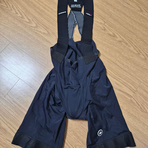 아소스 빕숏 여성M사이즈 판매 이미지