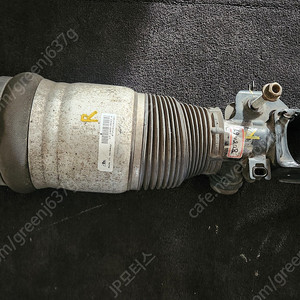 [판매] 2008년식 957 카이엔 4.8L V8 프론트 에어서스 단품 (실물 사진 동일)