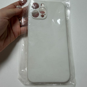 아이폰12프로맥스 케이스 화이트 웨딩촬영용