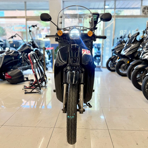 24년식 슈퍼커브 9,XXXkm 판매합니다:)